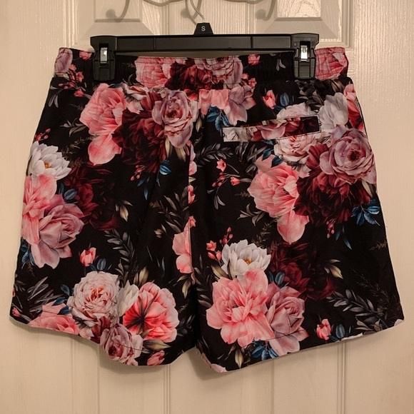 Fashion Nova Mens Swim Trunks Size M. #343 - Picture 2 of 9